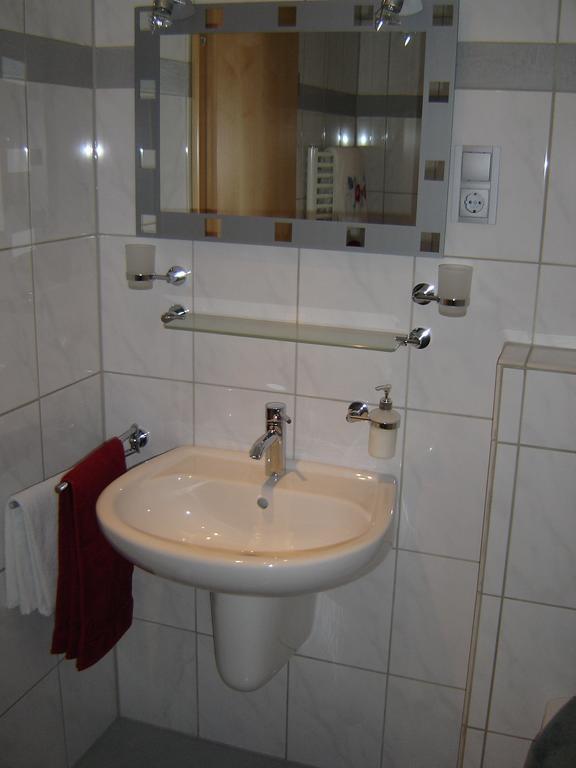 Gaestehaus Nelles Sinzig Habitación foto